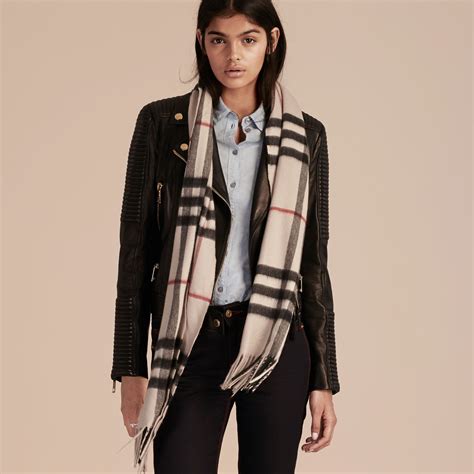 burberry cashmere schal pflaume|burberry scarves for women.